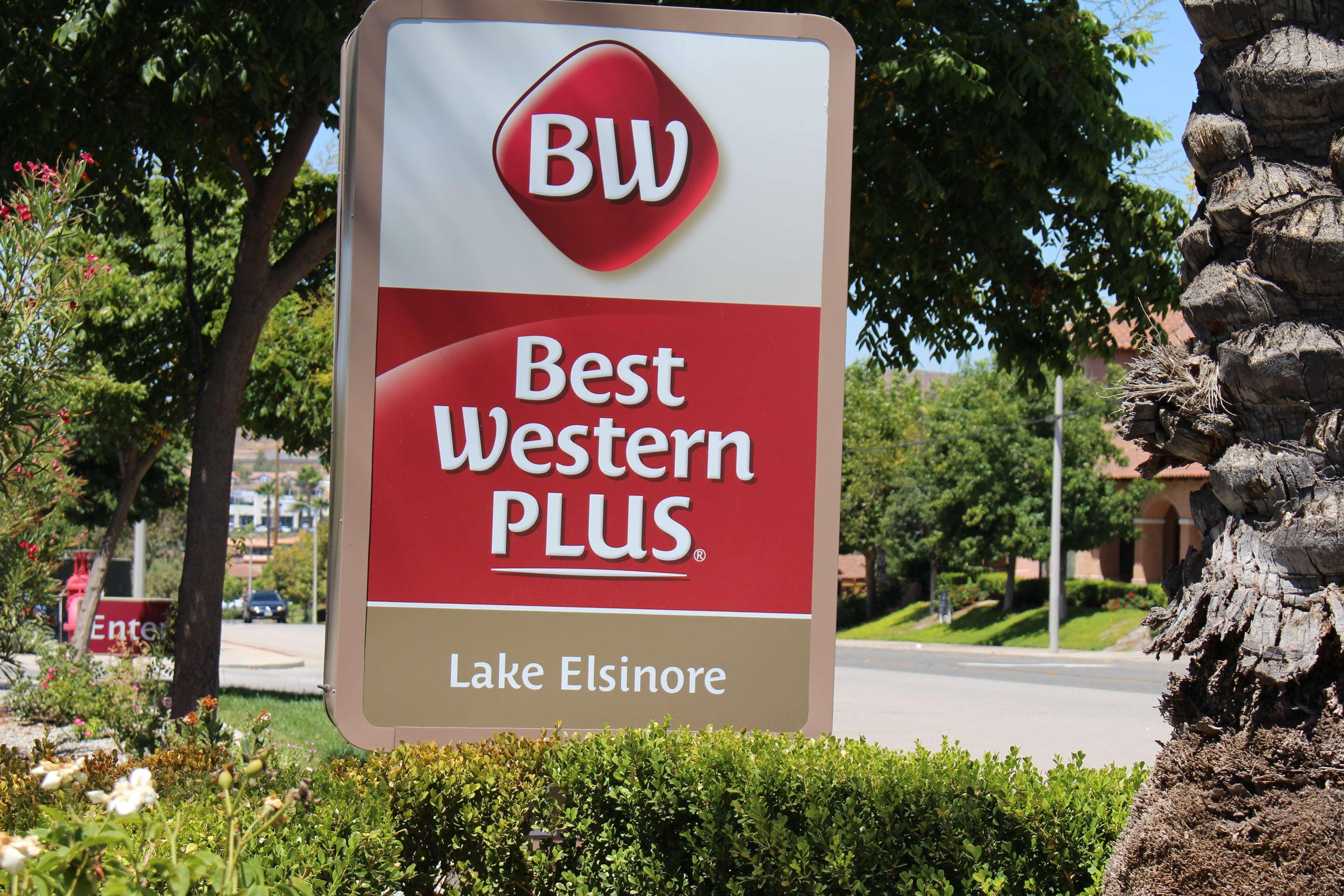 Best Western Plus Lake Elsinore Inn&Suites Exterior foto