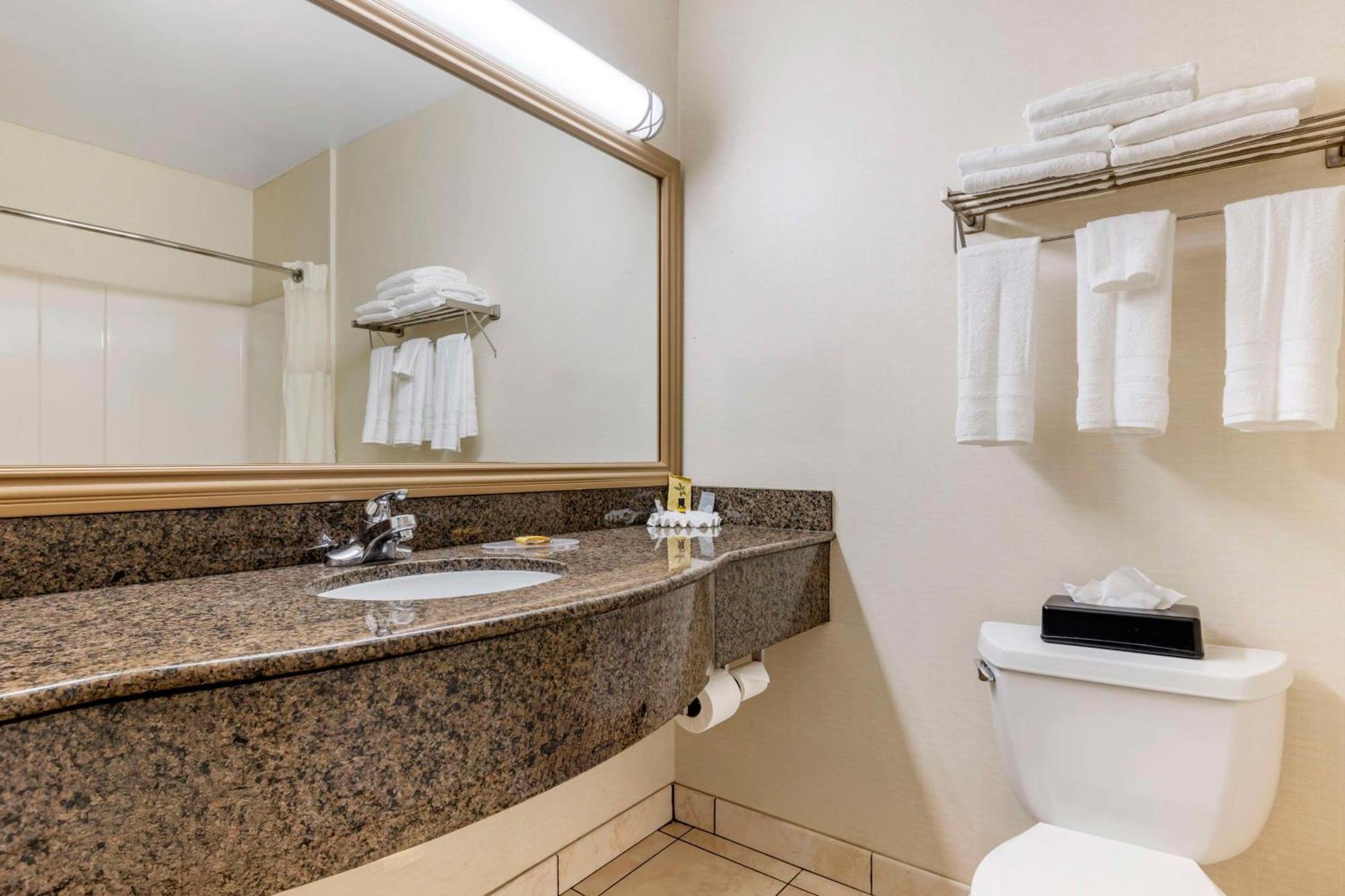 Best Western Plus Lake Elsinore Inn&Suites Exterior foto