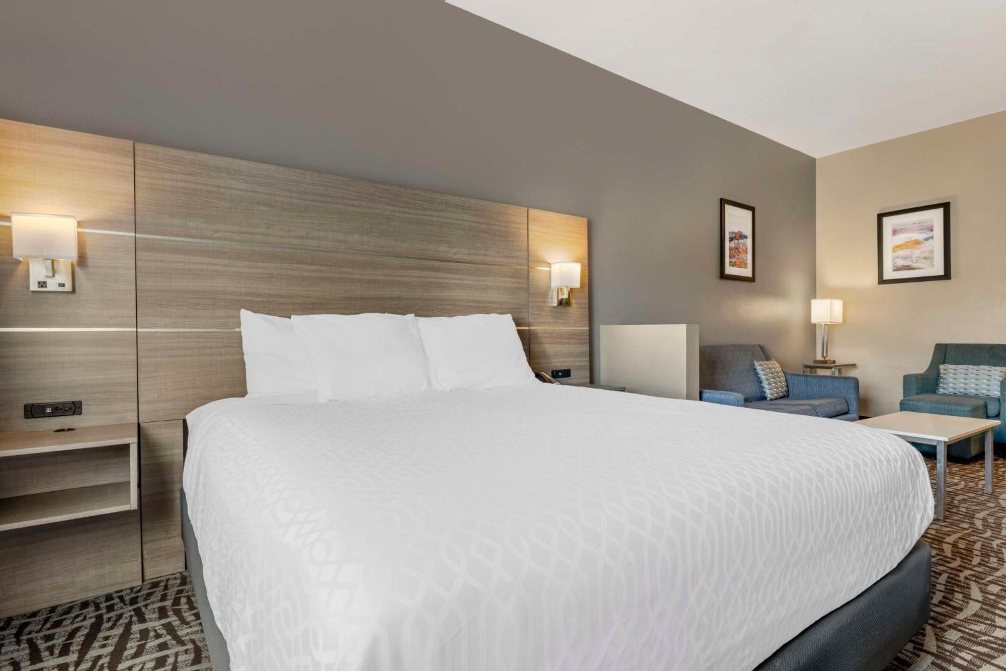 Best Western Plus Lake Elsinore Inn&Suites Exterior foto