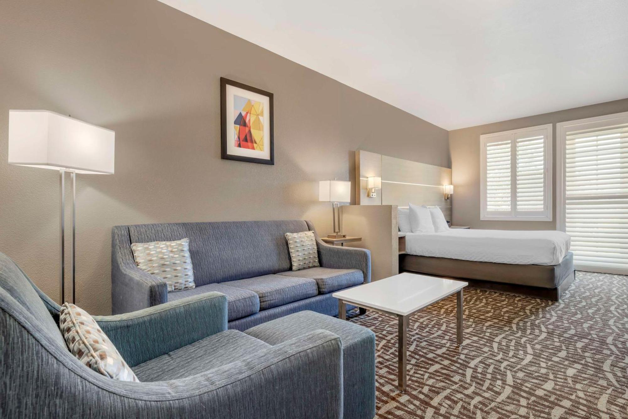 Best Western Plus Lake Elsinore Inn&Suites Exterior foto