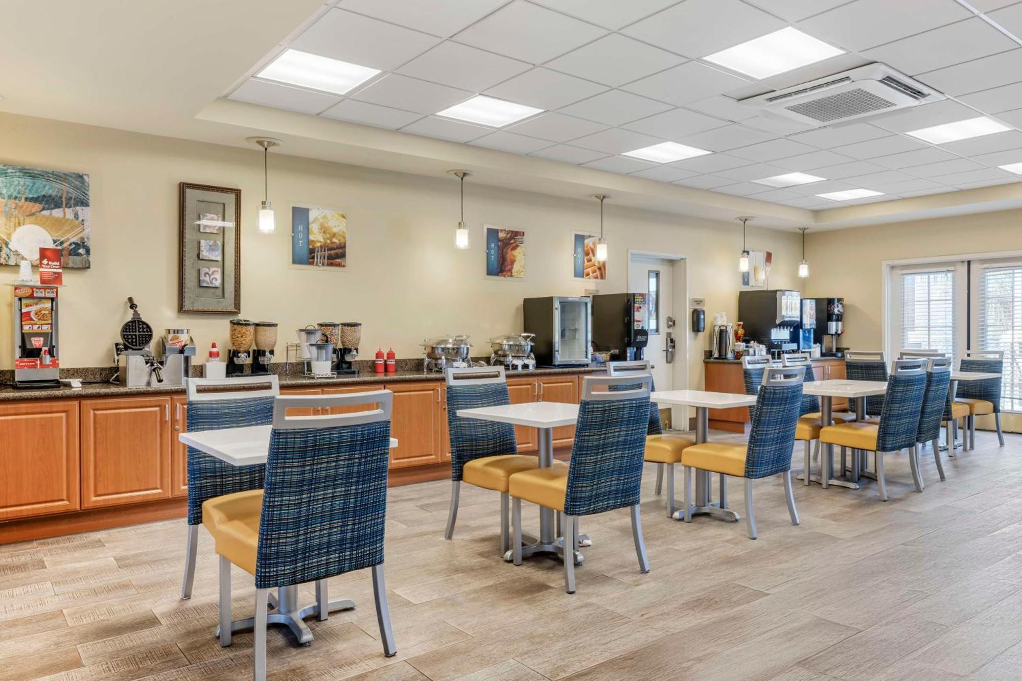 Best Western Plus Lake Elsinore Inn&Suites Exterior foto